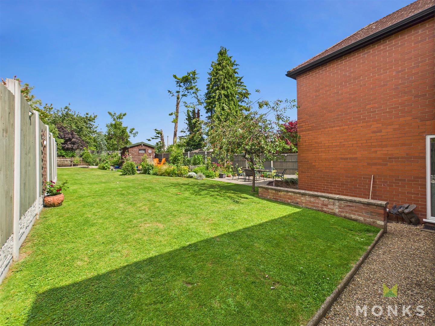 6 Monkmoor Avenue, Oswestry, SY11 2LD SSTC